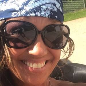 Meet your Posher, Stacy